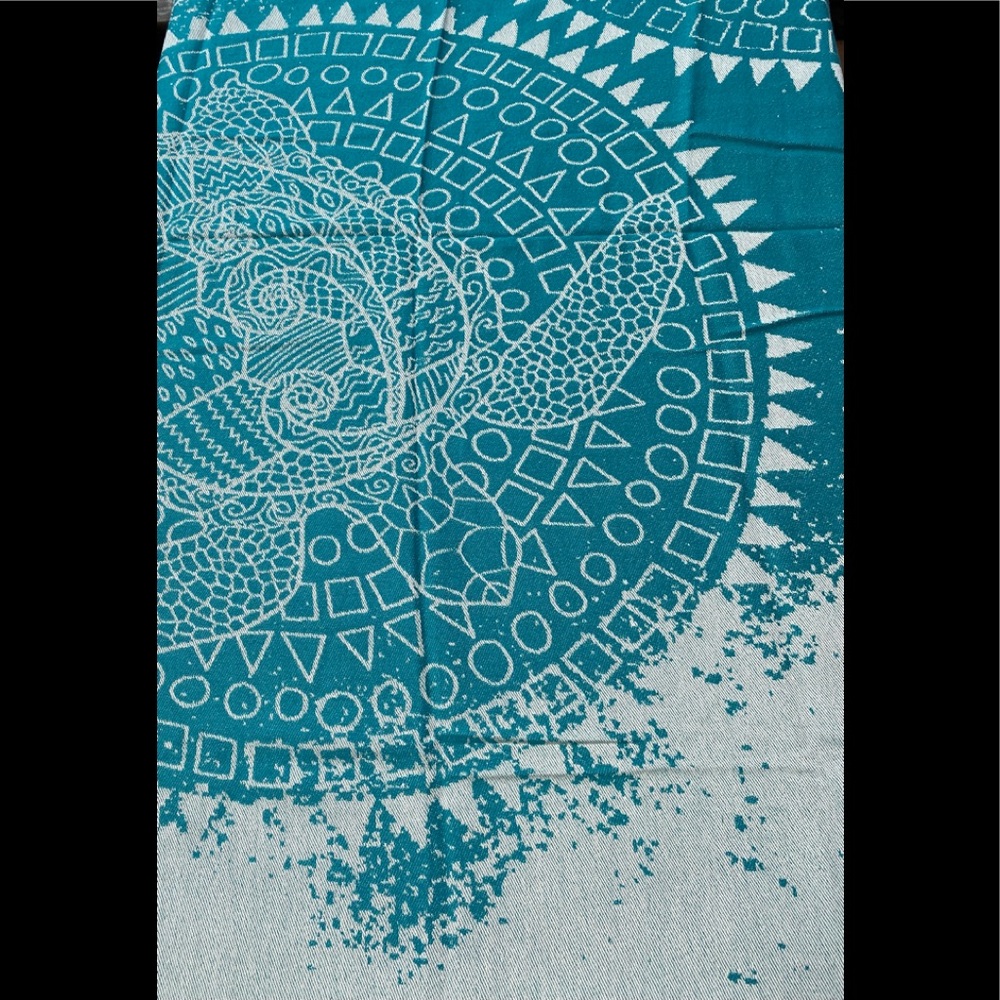 Turkish Cotton throw| Abstract pattern| Heavyweight Oversized Cotton Throw - Picture 6 of 6